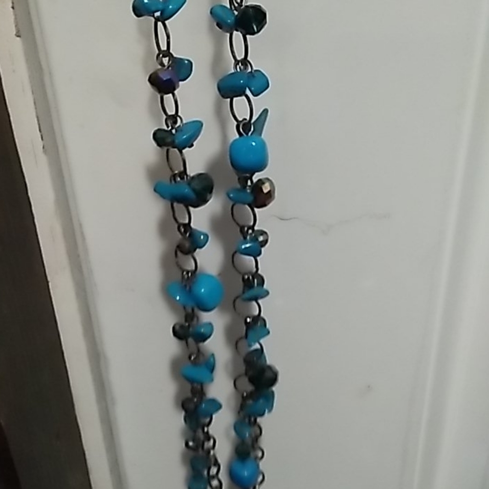 Necklace - Picture 2 of 2